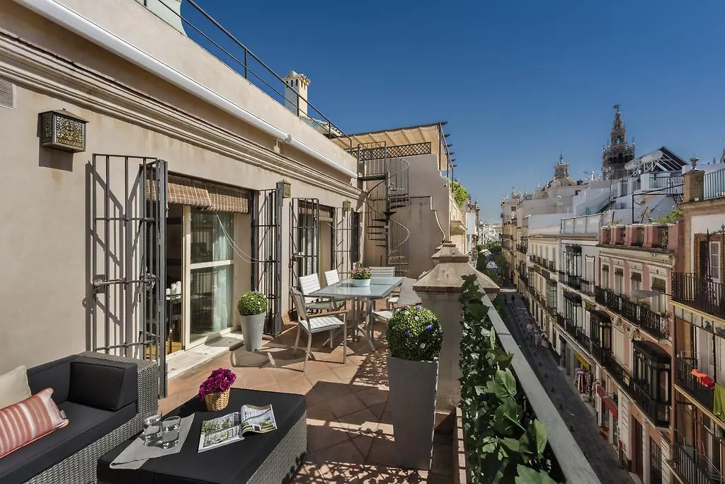 Genteel Home Vinuesa Sevilla 0*,  España